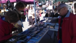 Mercado de libro gratis.