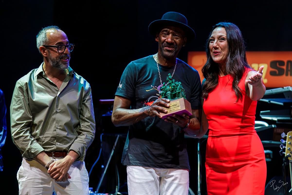 Marcus Miller despidió con un lleno absoluto la 27 edición del Festival de Jazz de San Javier por el que han pasado más de 23.000 personas 