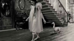 Cine: Pobres criaturas, de Yorgos Lanthimos. Podcast sobre la película La LLave de Tanhaüsser. ESPECIAL 8M. 18:00 horas, en la biblioteca de San Javier.