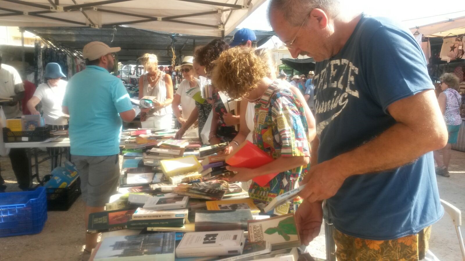 MERCADO DE LIBRO. Ven a por tu libro gratis