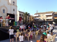 Fiesta medioambiental en la plaza